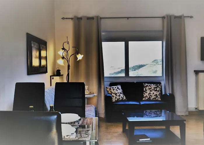 Thea Apartment