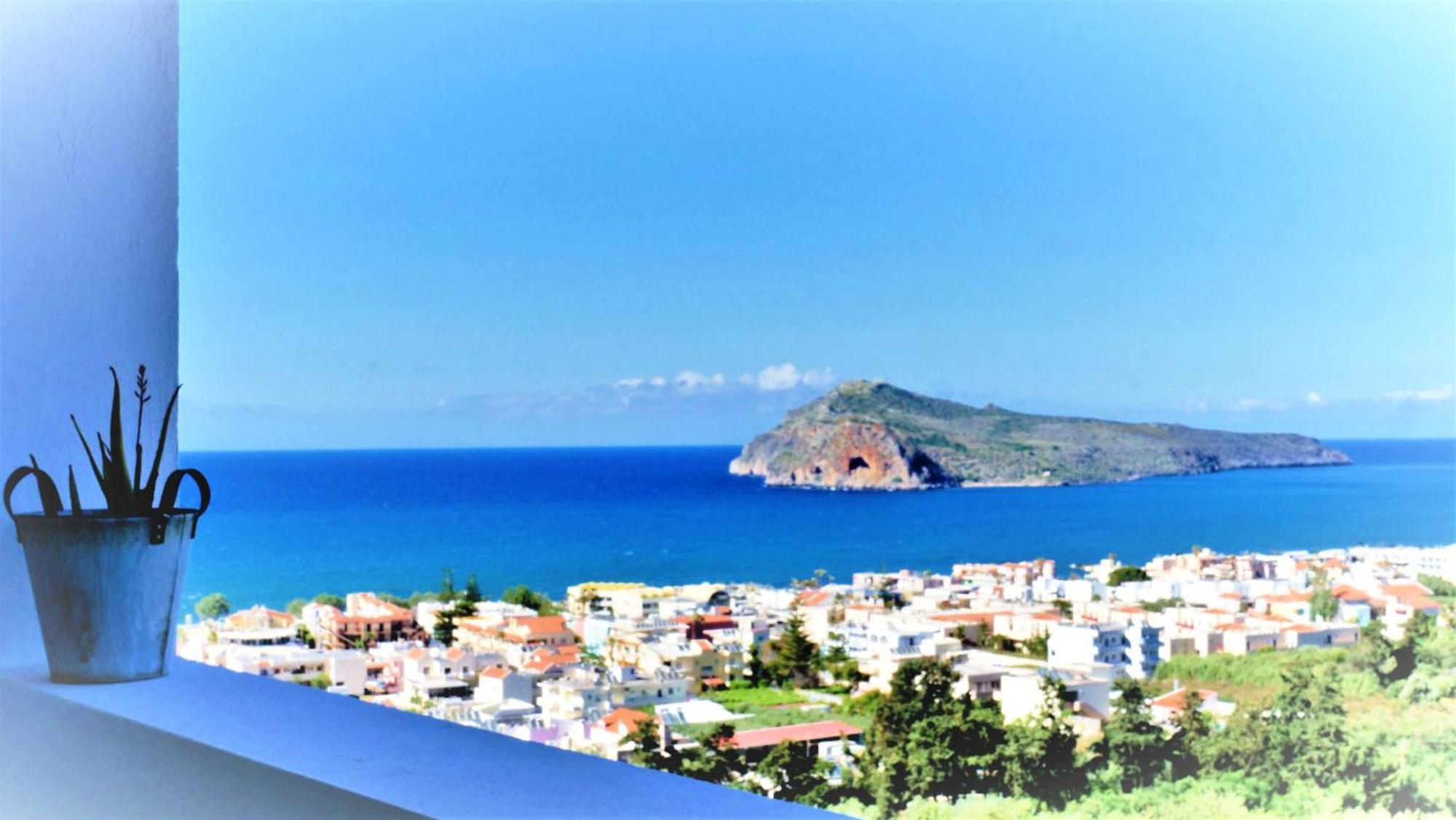 Thea * Agia Marina